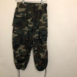 RIFLESSI camouflage capris size Large